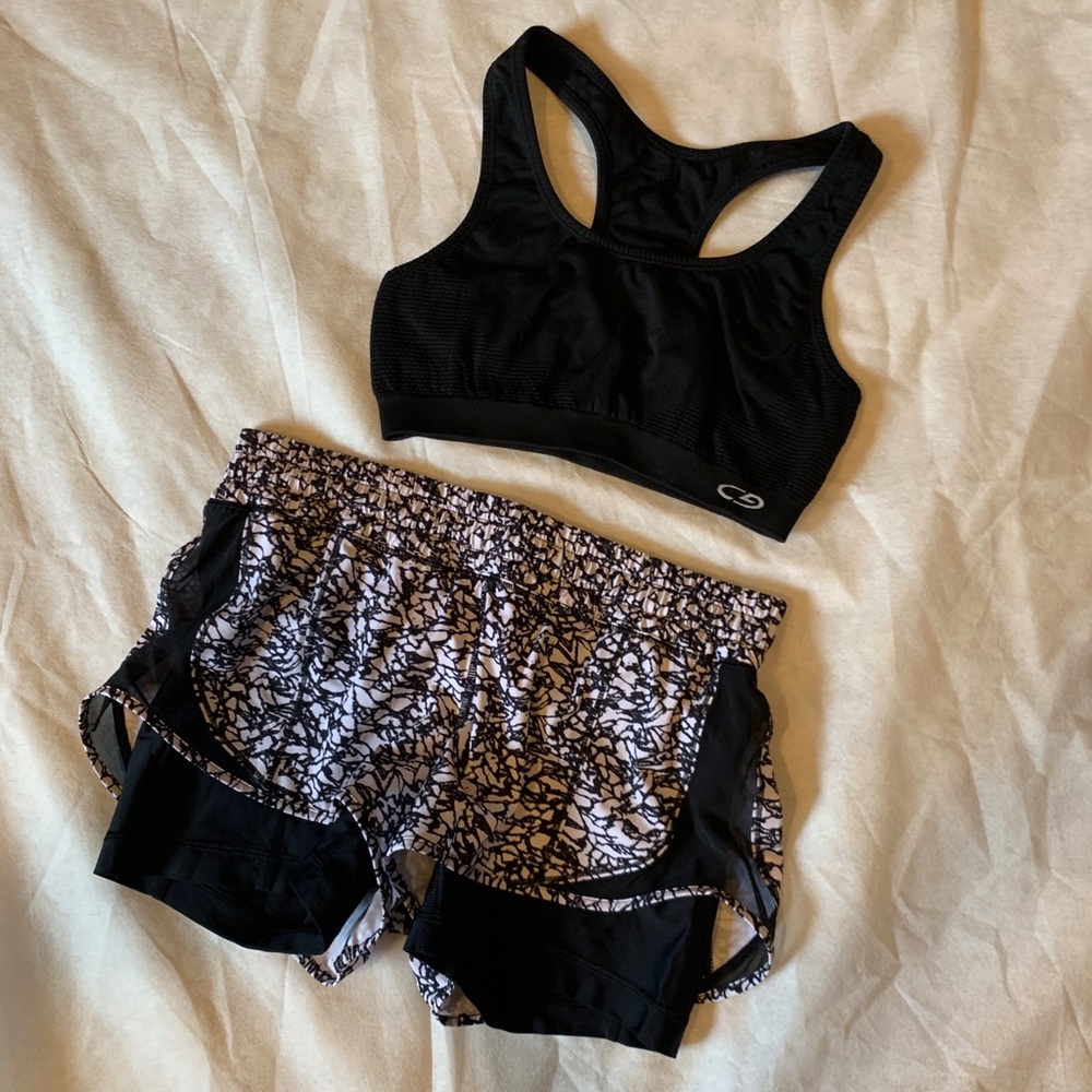 2/$10 Black sports bra size small